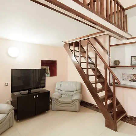 Rent Grecheskaya 50 *