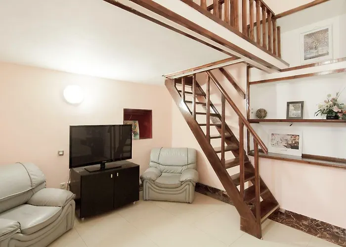 Rent Grecheskaya 50 *